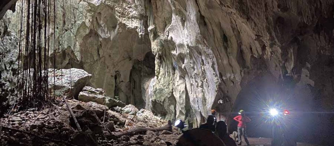 Bosque-de-Piedra-Cueva-Lucero (15)